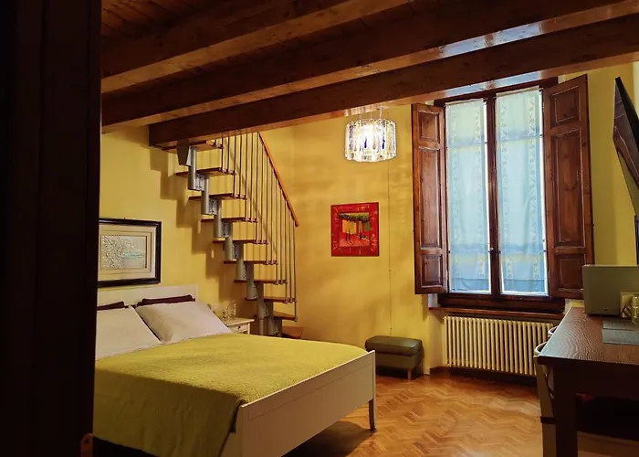 Konukevi La Casa Di Orsola 4*